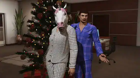 GTAOnline 13710 FestiveSurprise2016 Apartment ChristmasTree UnicornMask