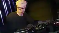 Nightclub: Resident DJ — route or variant image 8