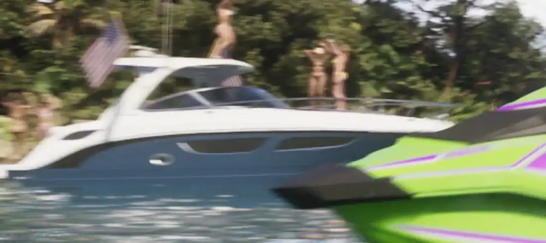Sea Ray 350 Sundancer design comparison image; not a GTA VI gameplay screenshot