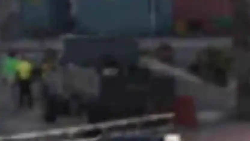 Tipper (6 wheels) design comparison image; not a GTA VI gameplay screenshot