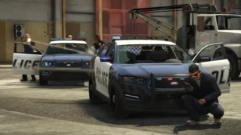 Police Cruiser (Interceptor) — reveal image 2